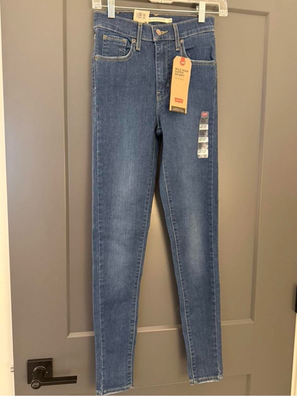 NWT Levi’s Mile High Super Skinny Jeans 25x30 High Rise